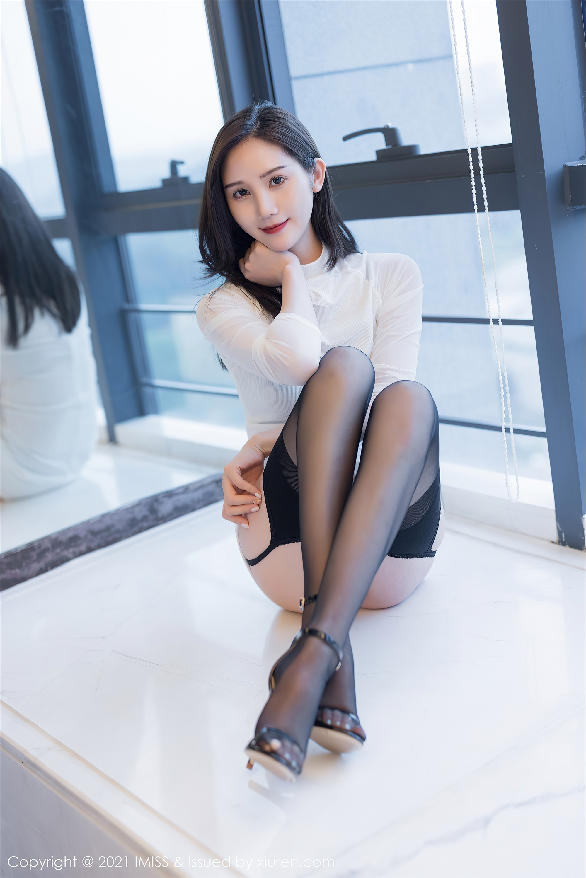 IMiss爱蜜社  2021.04.27 Vol.584 SISY思